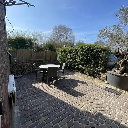 Holiday home 17 4p Historical Near Valkenburg *